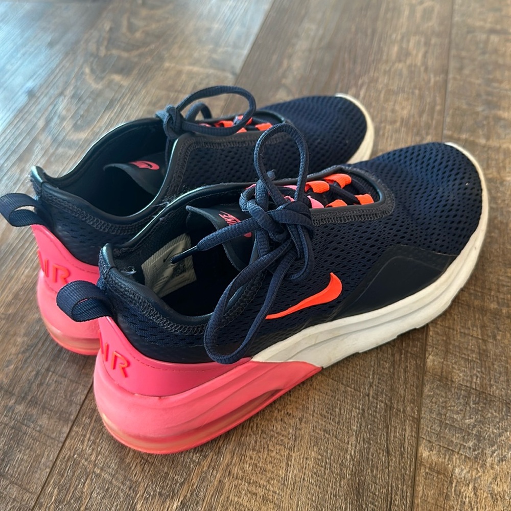 Nike Air Max Motion 2 Women’s running shoe - Picture 15 of 16